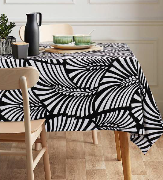 Black White Tropical Palm Print Tablecloth – Bold Botanical Leaf | Modern Dining Table Cover